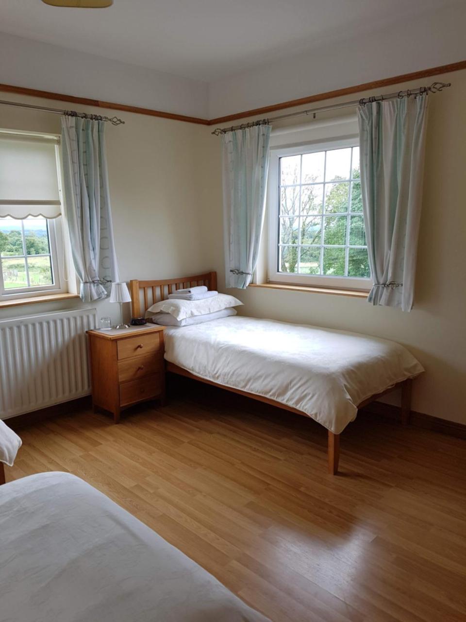 Kilcreeny Lodge Лісберн Екстер'єр фото